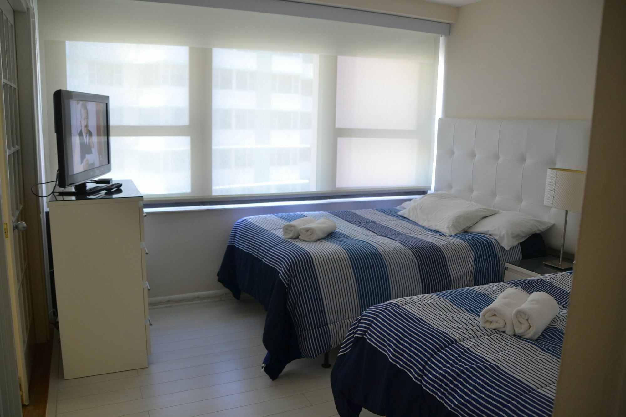 Private Apartments By Vacations On Miami Beach Exterior photo