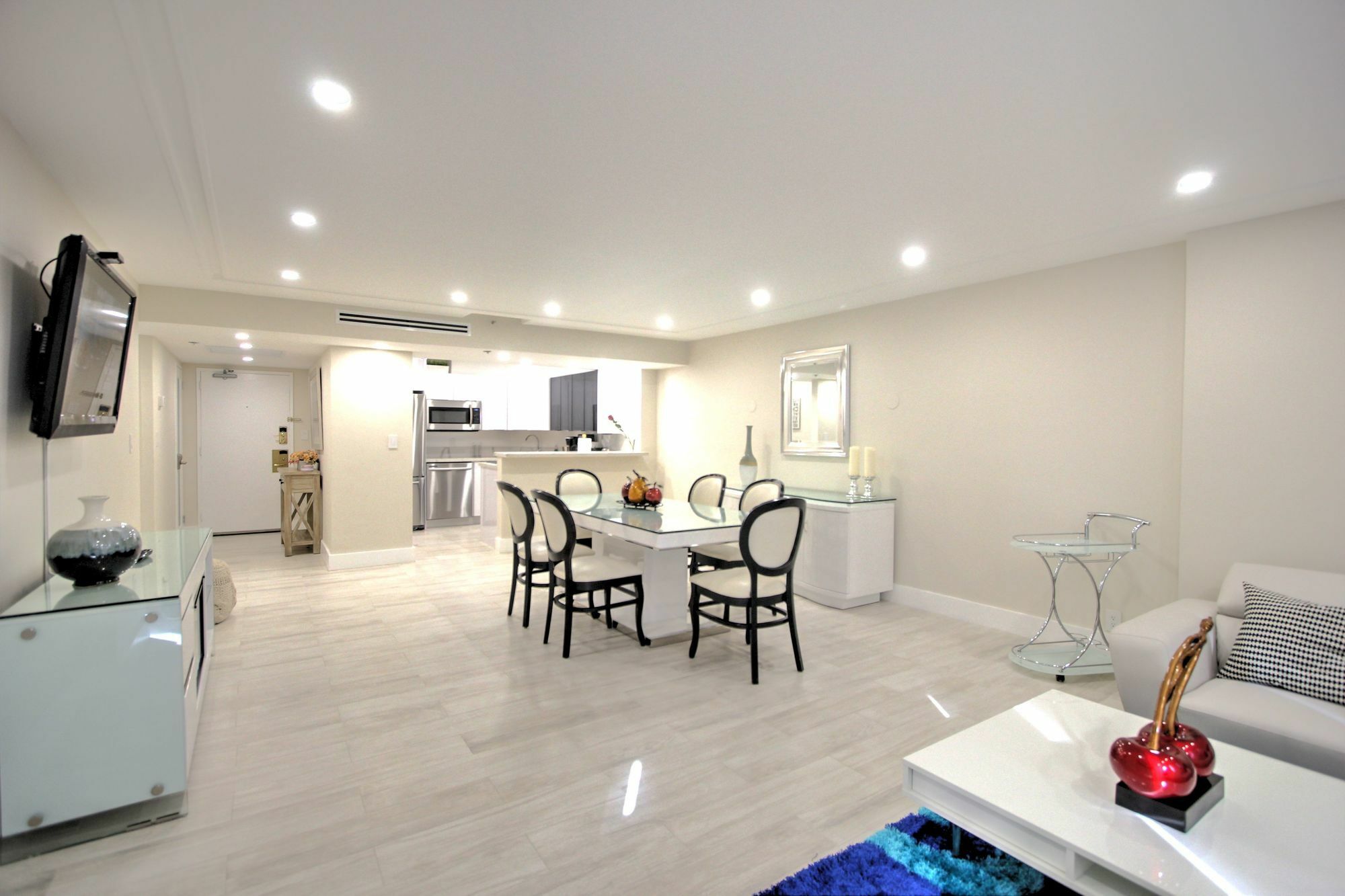 Private Apartments By Vacations On Miami Beach Exterior photo
